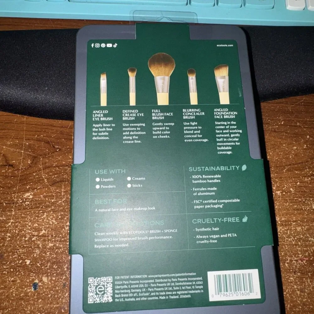 New EcoTools Start The Day Beautifully 5 Piece Brush Set